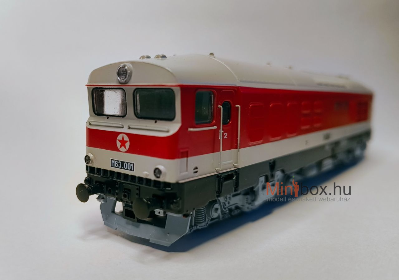 MTB MÁV M63 001 Gyík dízelmozdony eredeti festés, IVa. korszak(1:87)