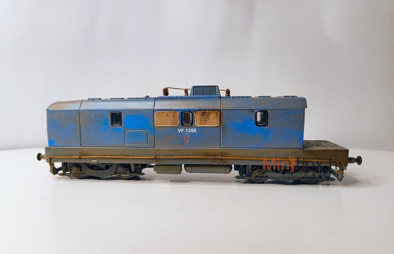 MÁV VF 1266 villamos vonatfűtőgép (V43 1246), antikolva (1:87)