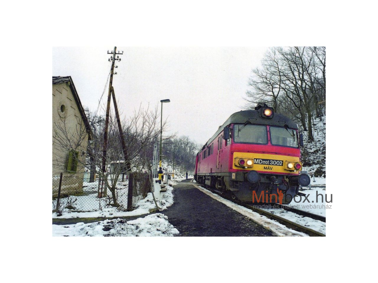 Stil Nuovo Indóházak sorozat - MD-motorvonat képeslap (15x10)