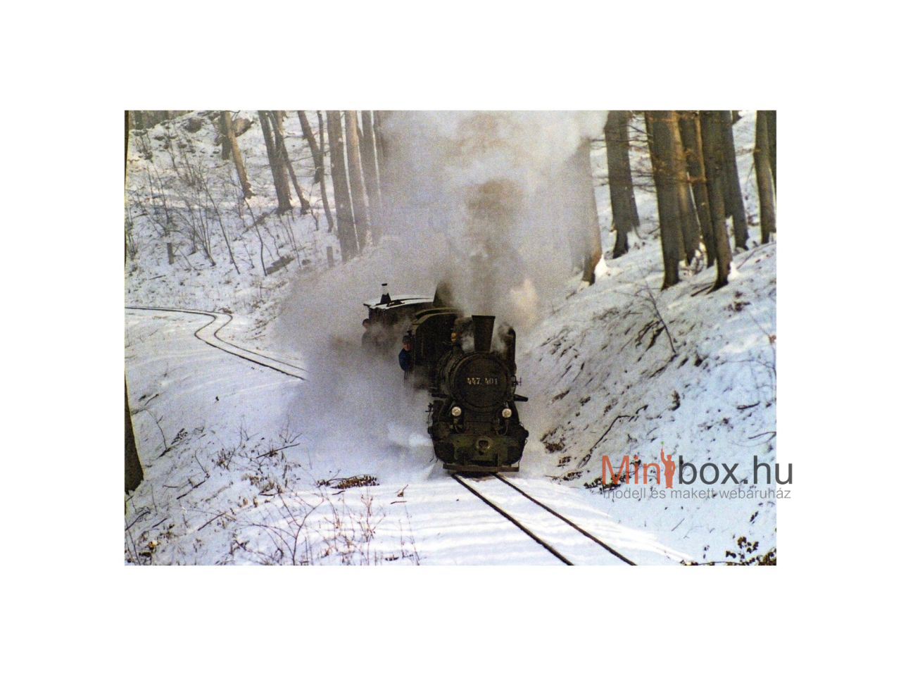Stil Nuovo A gőzmozdony tündöklése és bukása sorozat - 447.401 gőzmozdony a Bükkben képeslap (15x10) Stil Nuovo A gőzmozdony tündöklése és bukása sorozat - 447.401 gőzmozdony a Bükkben képeslap (15x10)