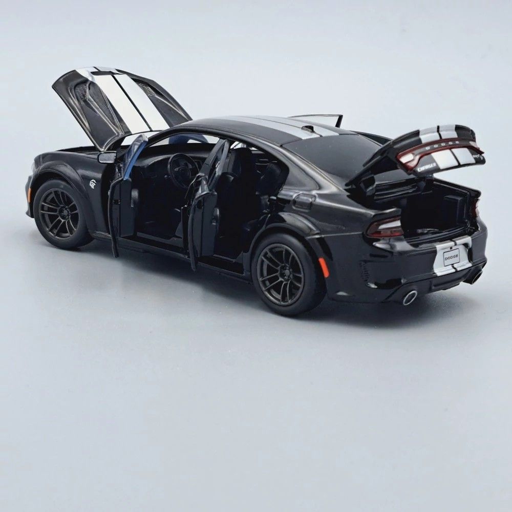 Tayumo Dodge Charger fekete modellautó fény- és hangeffektekkel (1:32) Tayumo Dodge Charger fekete modellautó fény- és hangeffektekkel (1:32)