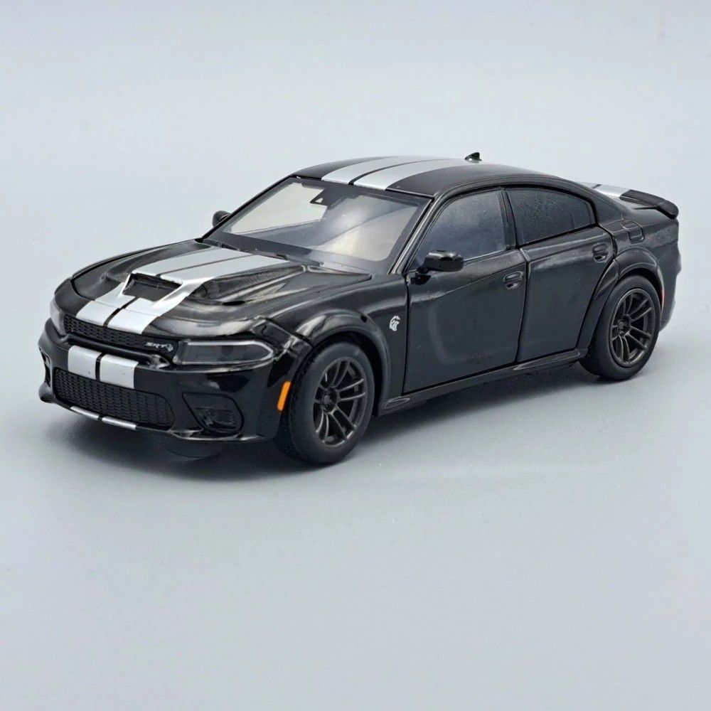 Tayumo Dodge Charger fekete modellautó fény- és hangeffektekkel (1:32) Tayumo Dodge Charger fekete modellautó fény- és hangeffektekkel (1:32)