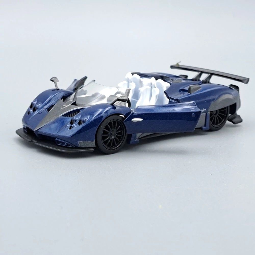 Tayumo Pagani Zonda HP Barchetta kék modellautó (1:36) Tayumo Pagani Zonda HP Barchetta kék modellautó (1:36)